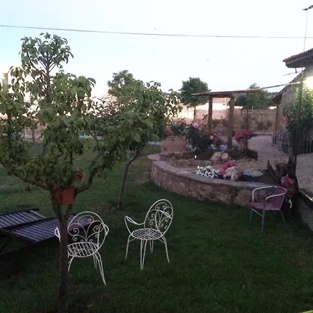 Vandrarhem De Peregrinos La Casa Del Camino Valverde de la Virgen