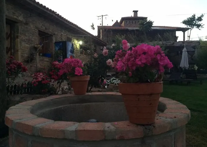 De Peregrinos La Casa Del Camino 호스텔